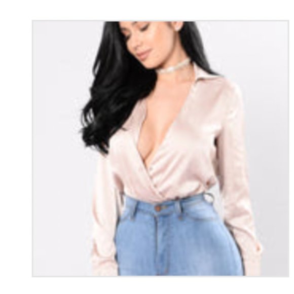 Fashion Nova Tops - Champagne Long Sleeve Plunge Neck Body Suit - M